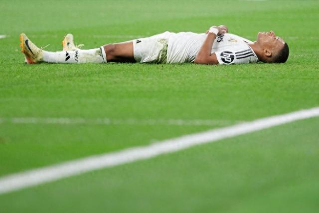 足协征集2026年国足热身赛承办赛区，国足参加三国或四国赛（足协启动征集2026年国足热身赛承办地，国足拟参加三国或四国赛）