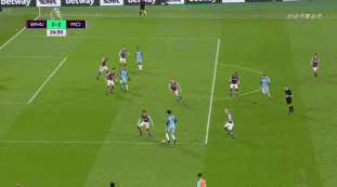 维多利亚面对马德里在圣马梅斯：阿诺德和卡马万加受伤