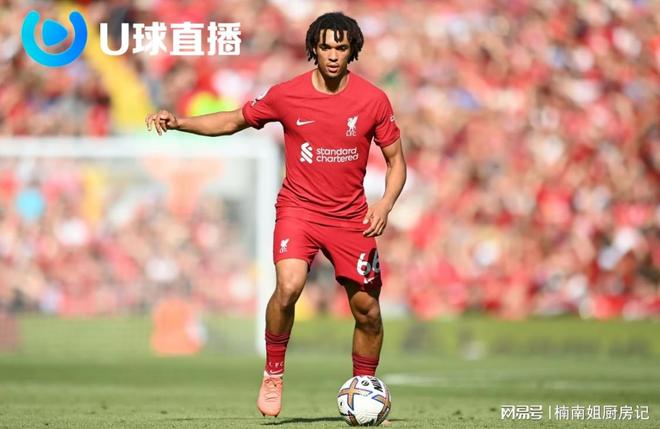 据报道，曼联欣喜若狂，签下中场球员阿莫林·阿多利斯的转会费大幅下降。