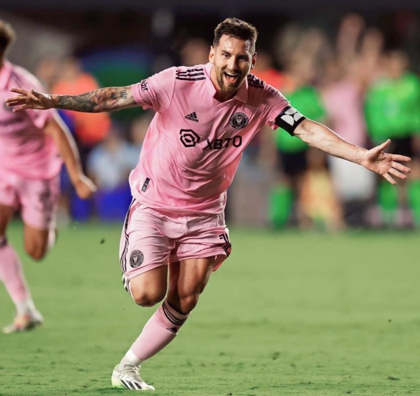 罗体：瓦尔迪家中被盗损失10万欧元财物，窃贼跟踪了他和家人